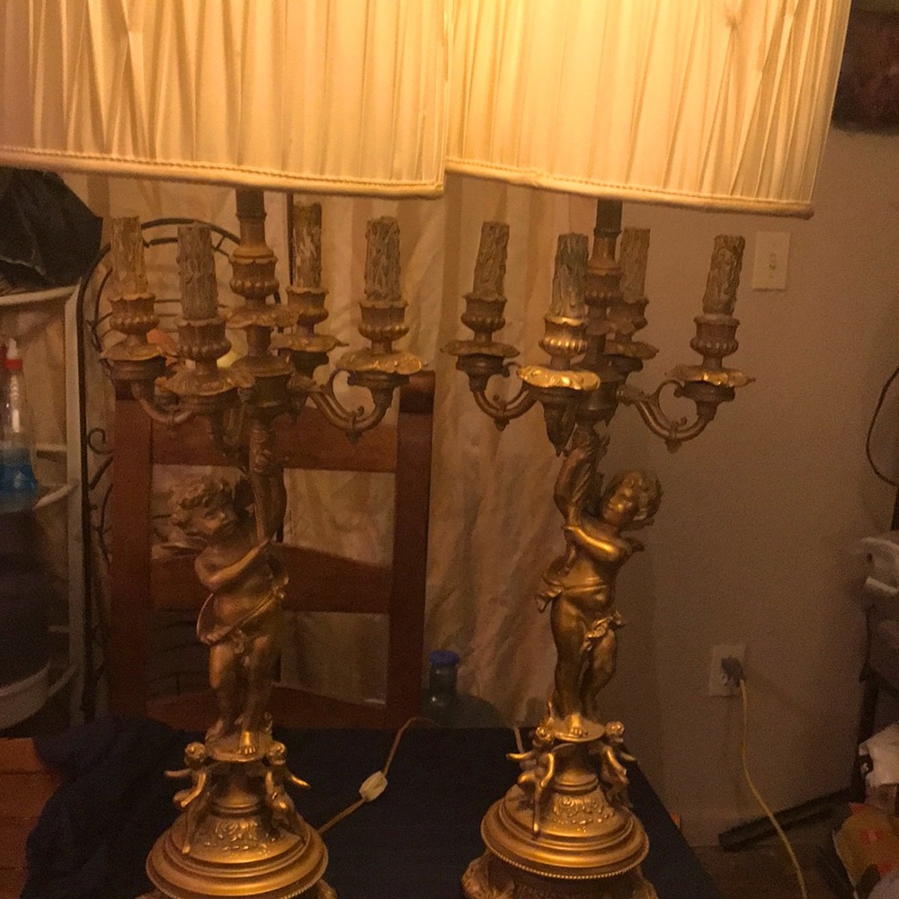 Vintage gold Art Nuevo metal Candelabra cherub table/accent lamp